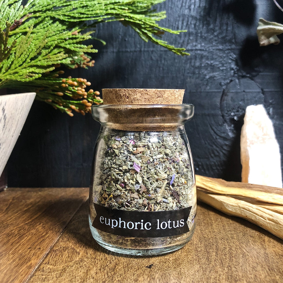 Euphoric Lotus ☼ Organic Herbal Smoke